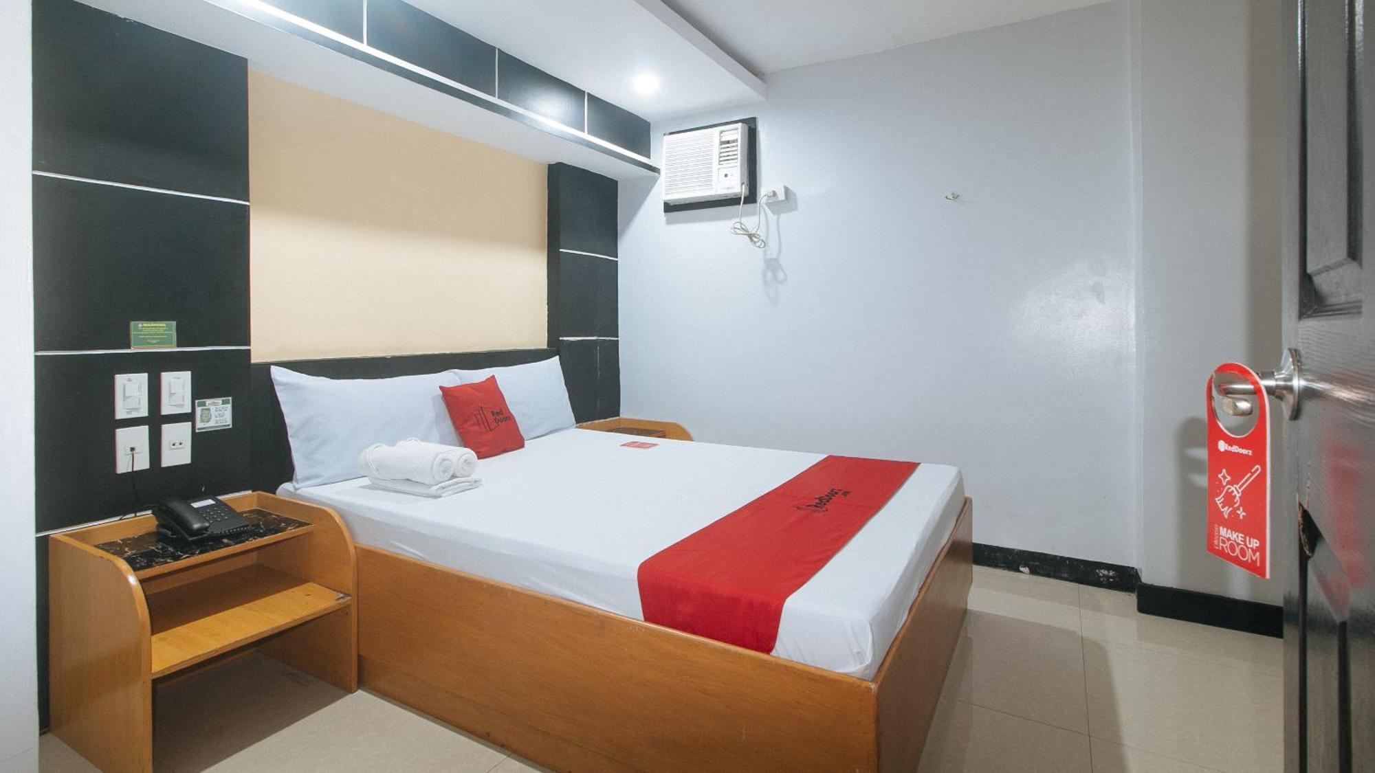 Reddoorz At Ranchotel Alabang Muntinlupa City Экстерьер фото